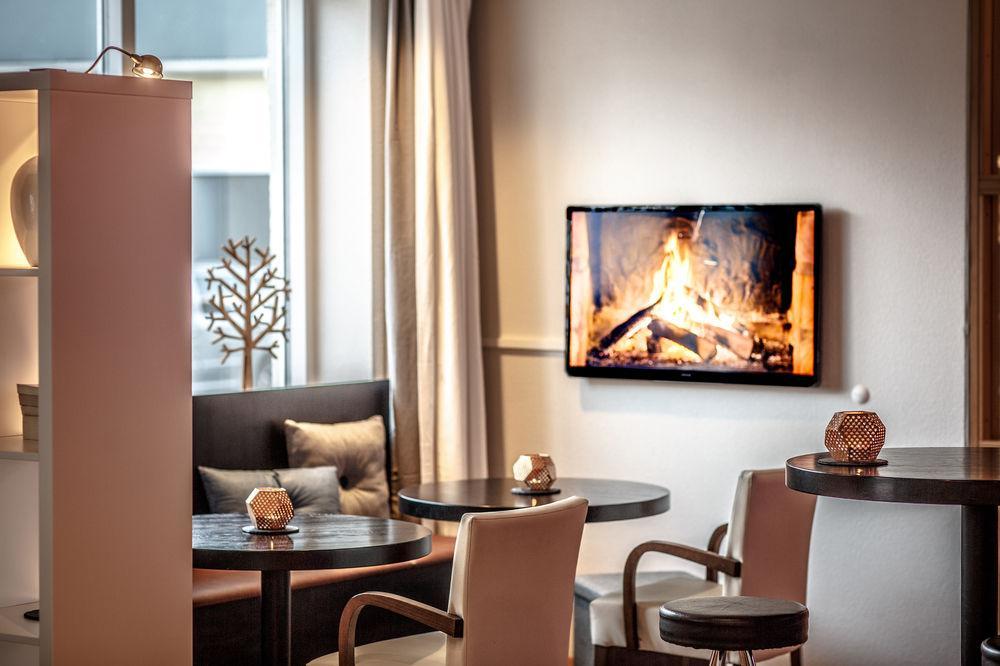 Hotel Nordurland By Keahotels آكيورِيْري المظهر الخارجي الصورة