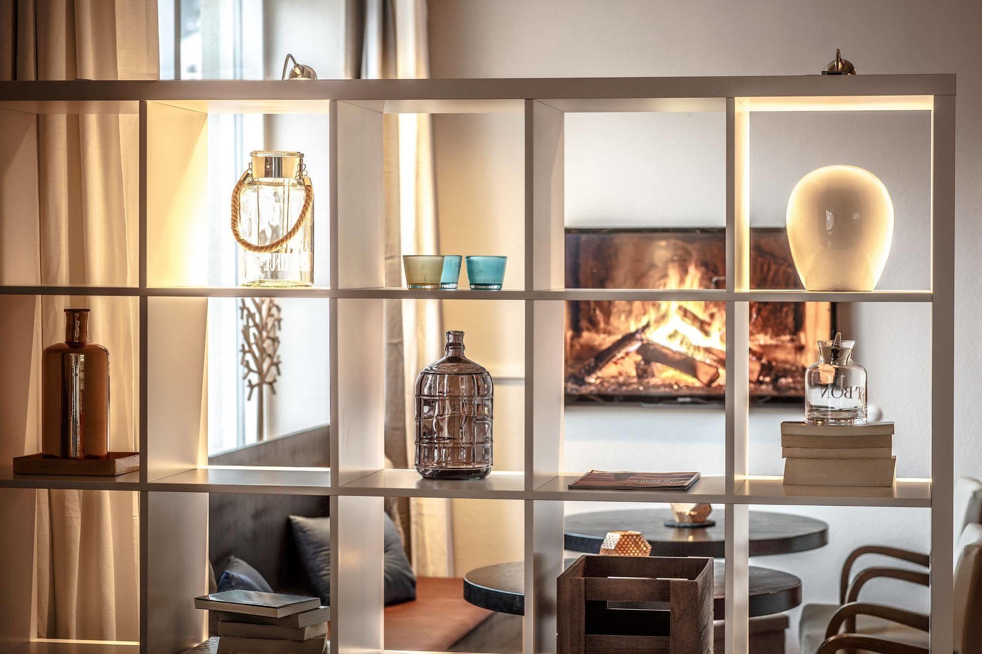 Hotel Nordurland By Keahotels آكيورِيْري المظهر الخارجي الصورة
