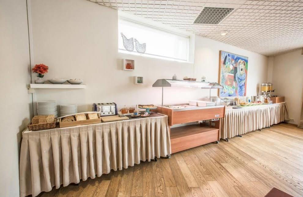 Hotel Nordurland By Keahotels آكيورِيْري المظهر الخارجي الصورة