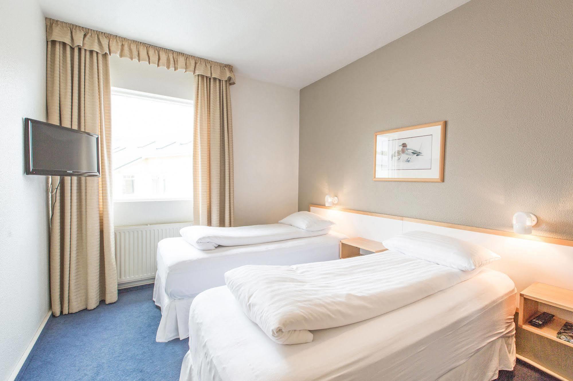 Hotel Nordurland By Keahotels آكيورِيْري المظهر الخارجي الصورة