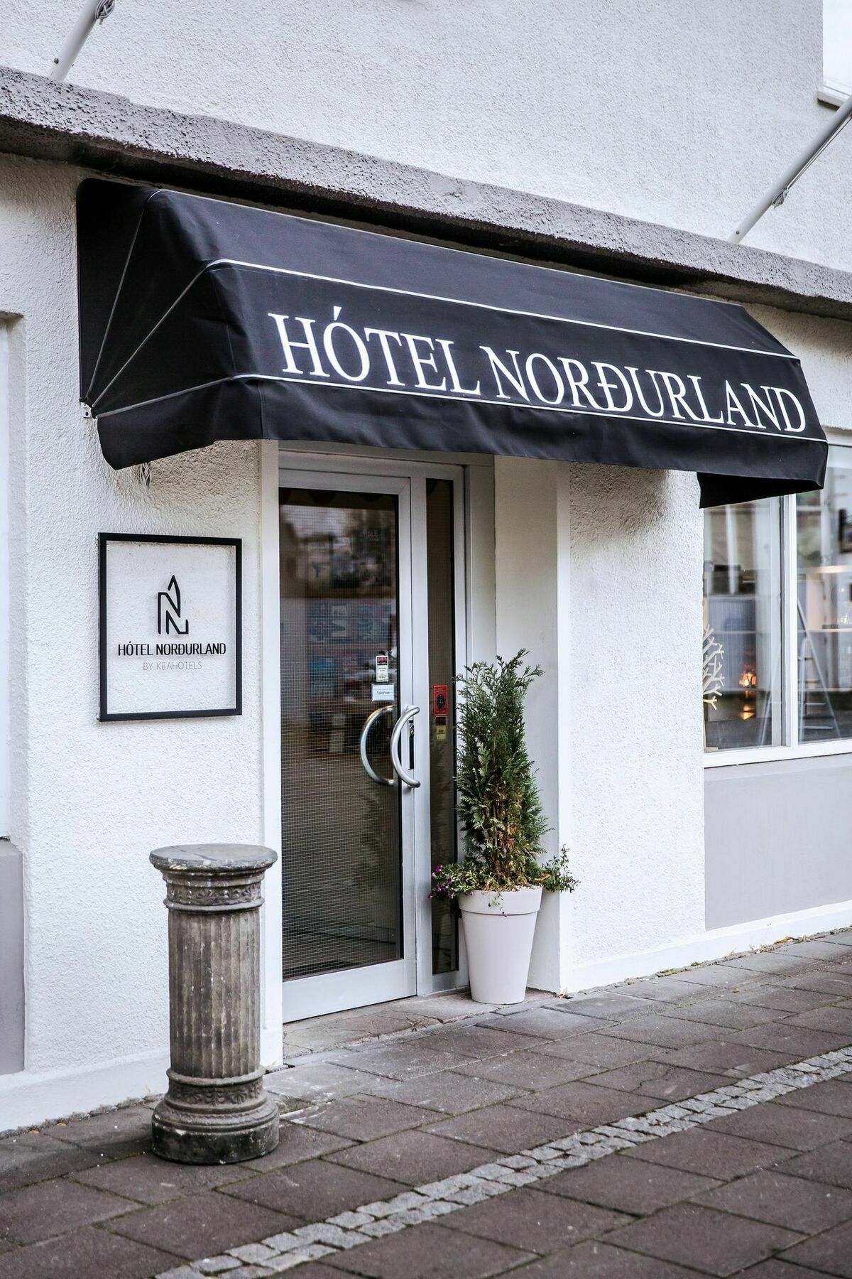 Hotel Nordurland By Keahotels آكيورِيْري المظهر الخارجي الصورة